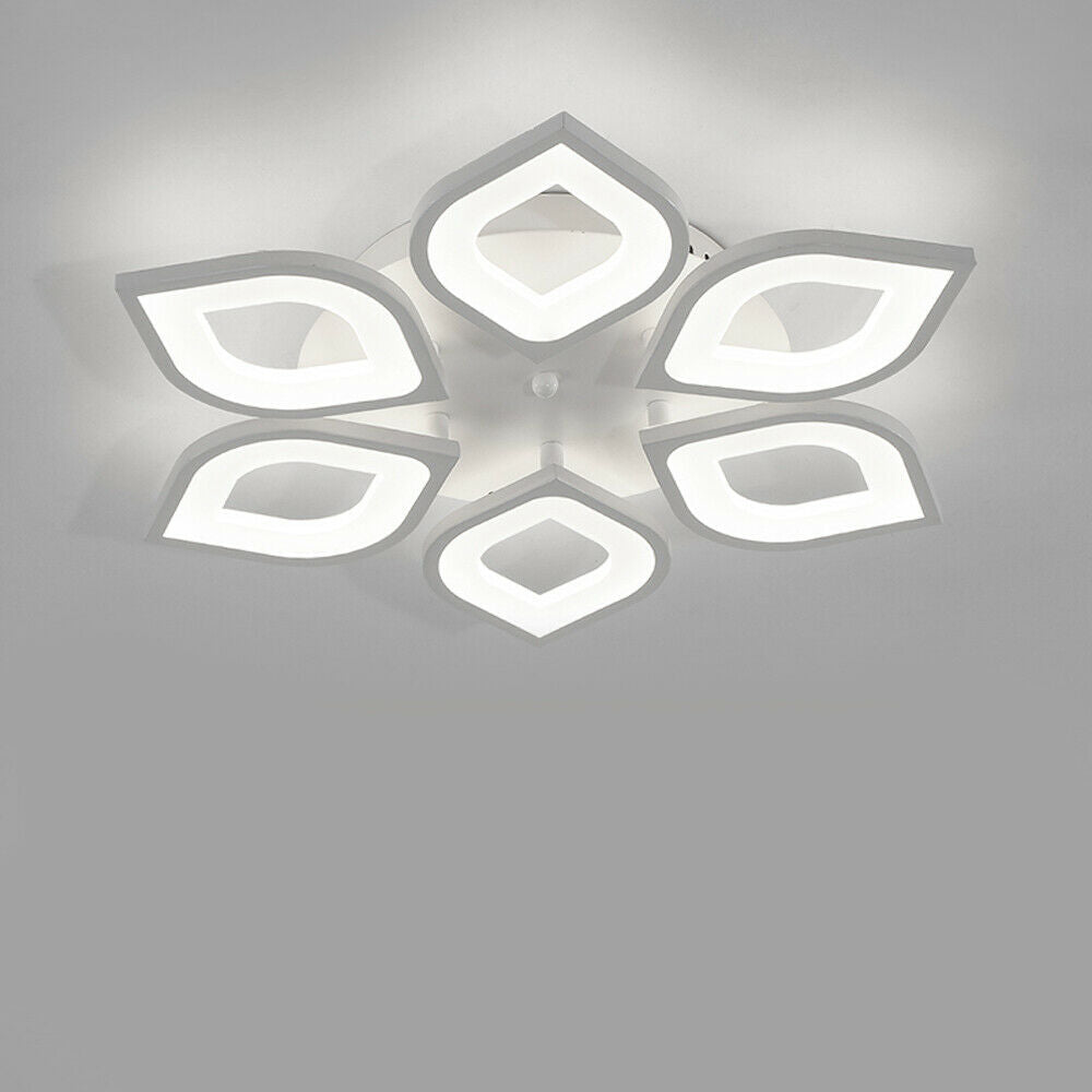 Plafoniera a LED, a Forma di  Fiore Con Petali, Dal Design Moderno ed Elegante, Realizzata in Ferro Metallico di Alta qualità